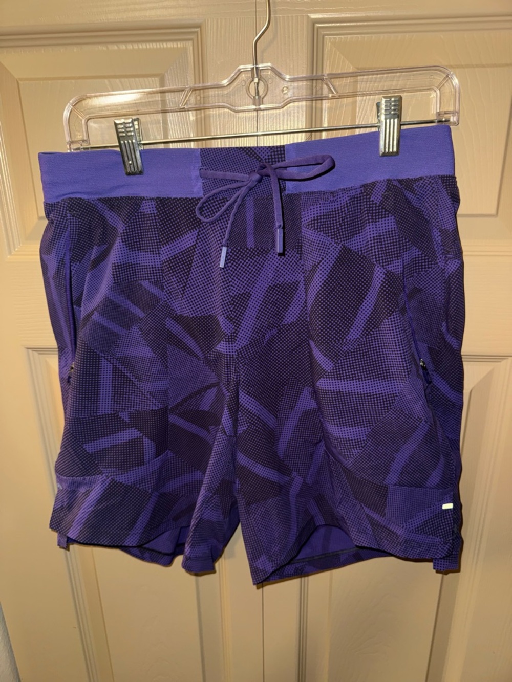 lululemon athletica Men's License To Train  7” Linerless Athletic Shorts